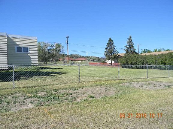 2nd image of 2205 Choteau St