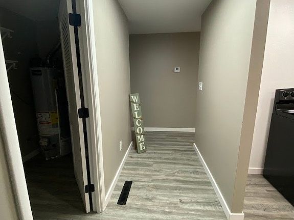 2nd image of 6513 Grovehill Dr