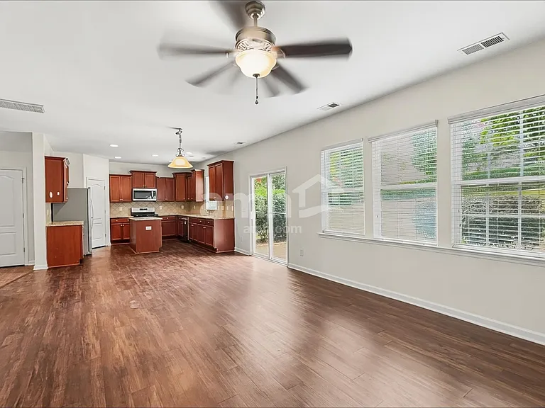 12025 Virginia Pine Ln — Photo 8