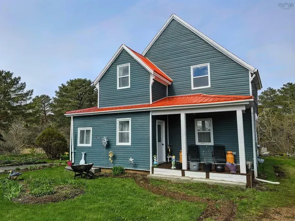 2591 Barronsfield Rd, River Hebert, NS B0L 1G0