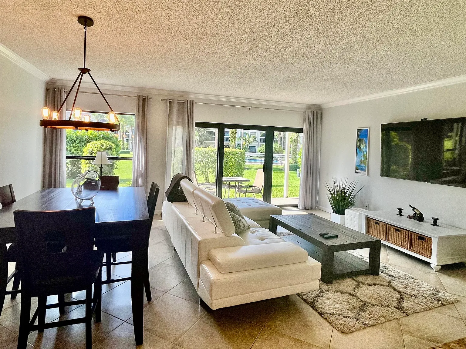 1 bed, 1.0 bath, 900 sqft, $5,000 — Photo 3