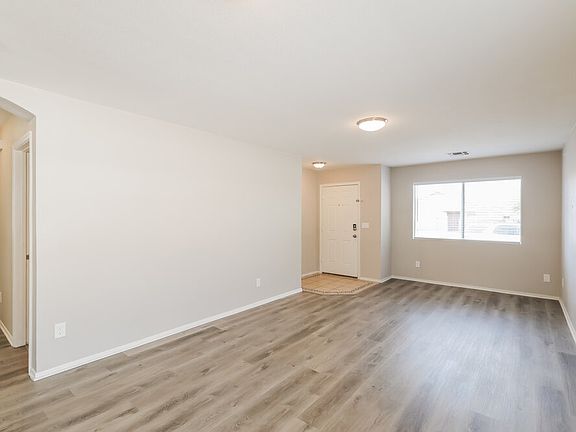 4th image of 1646 E Saint Apollonia St