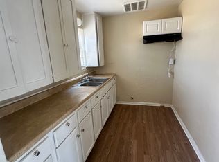 929 E Brundage Ln #1, Bakersfield, CA 93307