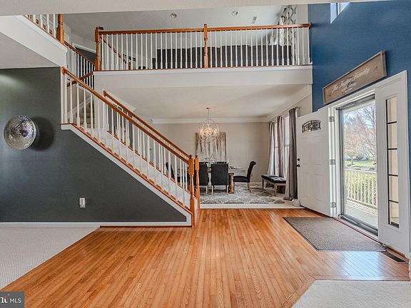 5th image of 269 Bucktail Dr