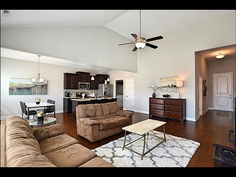 605 Summerdawn Pl — Photo 24