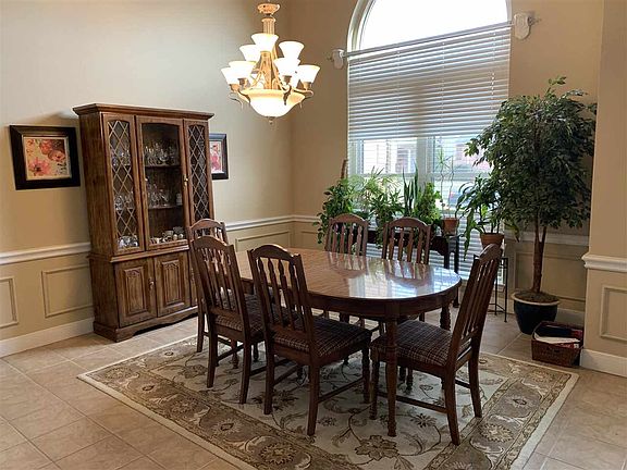 3rd image of 3315 Abby Ln