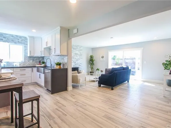 5082 Bluejay Cir, Huntington Beach, CA 92649