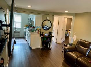 23A Carolyn Ter #23A, Roselle, NJ 07203