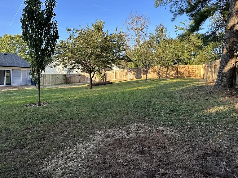 520 Riverview Dr — Photo 46