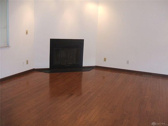 5th image of 6092 N Quinella Way