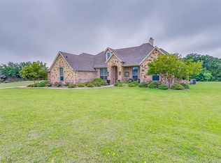 175 Foxpointe Cir, Weatherford, TX 76087