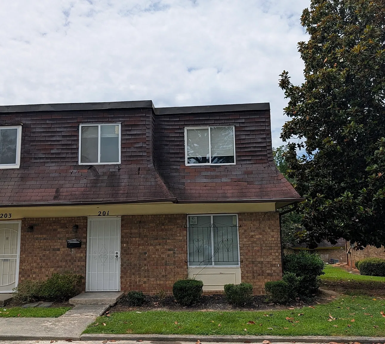 3 bed, 1134 sqft, $2,500 — Photo 1