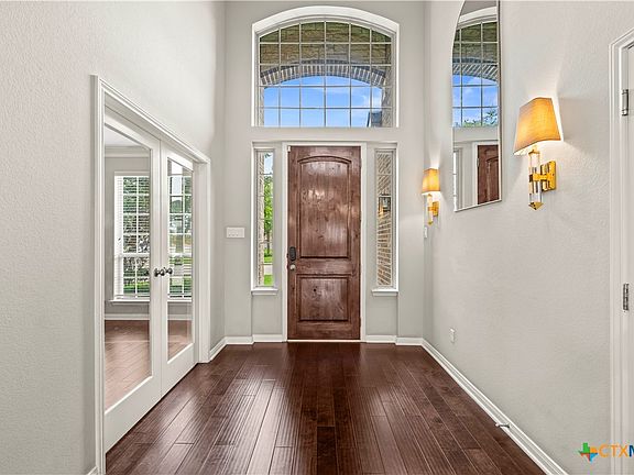 4th image of 5353 Lancaster Dr