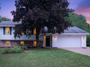 4251 Century Dr, Dorr, MI 49323