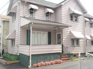 51 Puritan Ln, Wilkes Barre, PA 18702