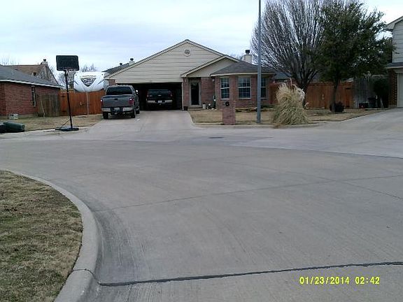 4th image of 309 Comiskey Ct
