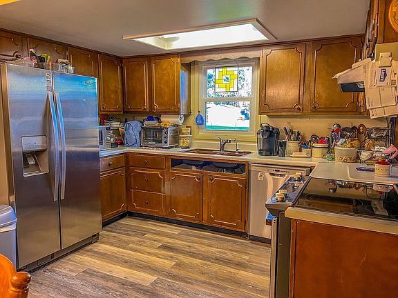 4th image of 10576 E County Road 100 N
