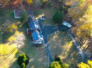 527 Casino Dr, Farmingdale, NJ 07727