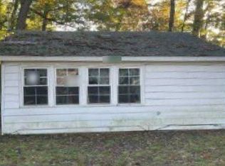 2650 Jean St, Harrison, MI 48625