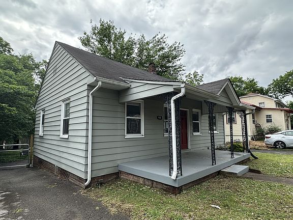 2nd image of 908 Bryan St