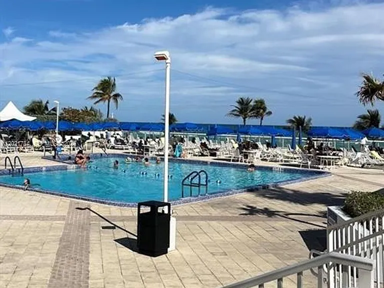 2030 S Ocean Dr #2118 — Photo 32
