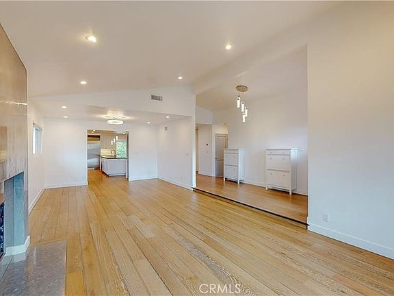 5th image of 3119 Mesa Verde Dr