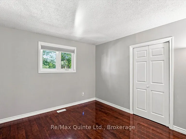 12 Brimley Ct — Photo 11