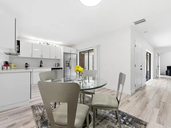 1424 14th Terrace #1424, Palm Beach Gardens, FL 33418