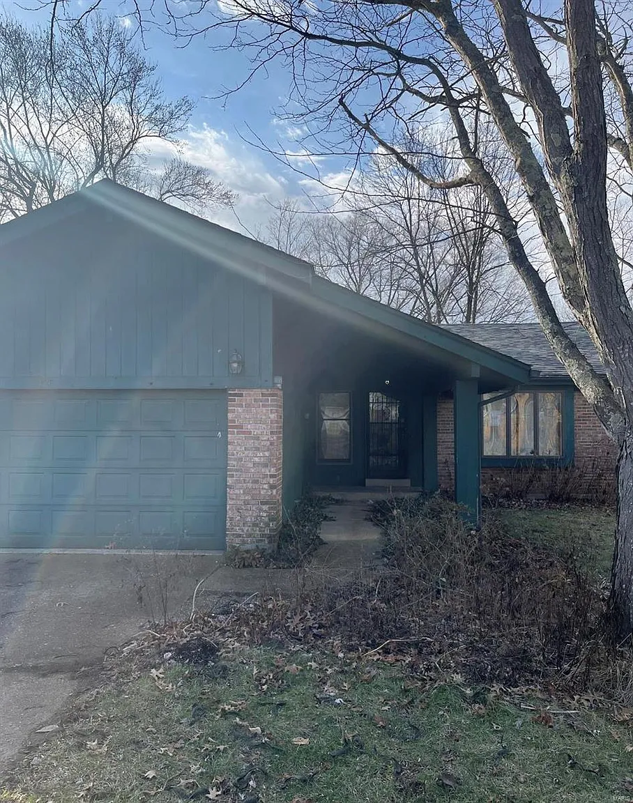 114 Hollyleaf Dr photo 1
