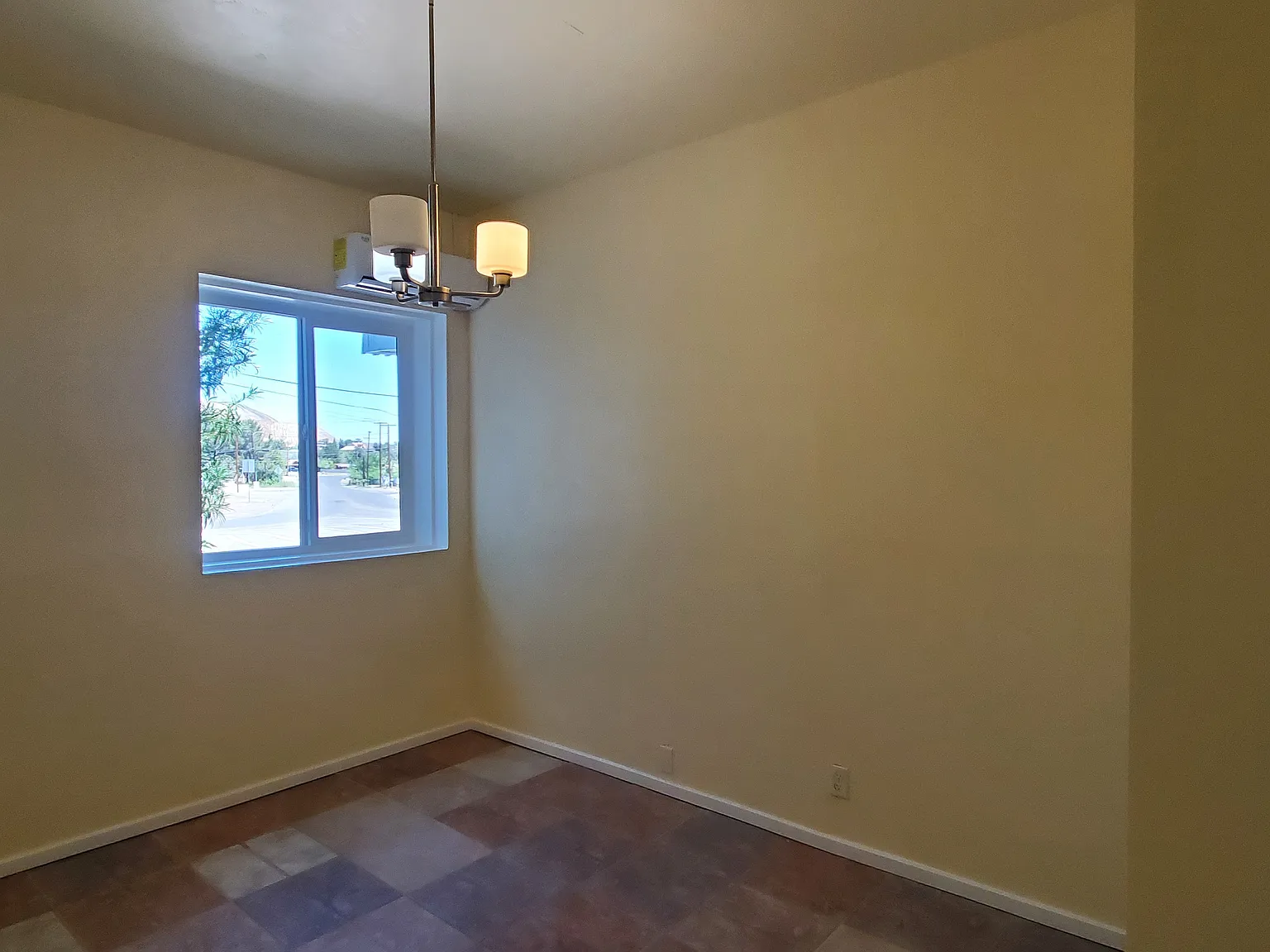2 bed, 675 sqft, $1,375 — Photo 3