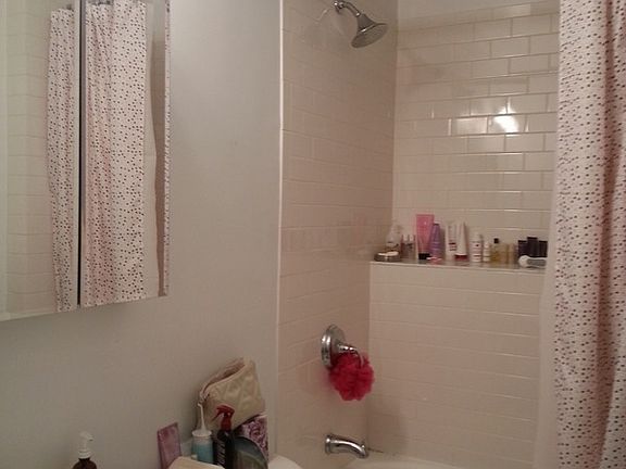 5th image of 502 E 79th St APT 2D