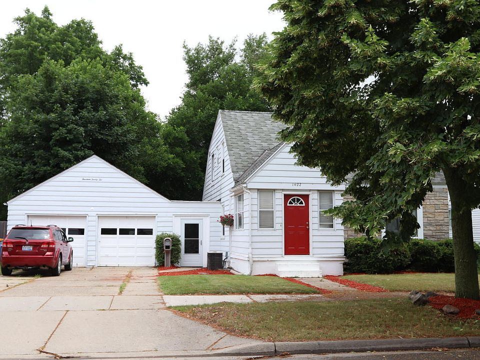 1st image of 1422 Garfield Ave NW
