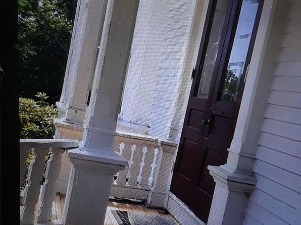 29 Bacon St