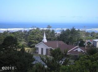 920 SW Seabrook Ln, Waldport, OR 97394