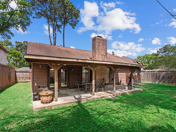 5th image of 15110 Carols Way Dr