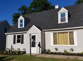 4275 Hickory Ln, Warrensville Heights, OH 44128