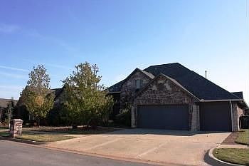 1st image of 3104 Walden Ave