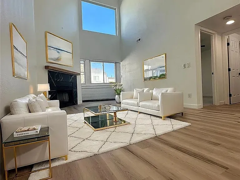 11113 E Alameda Ave — Photo 2