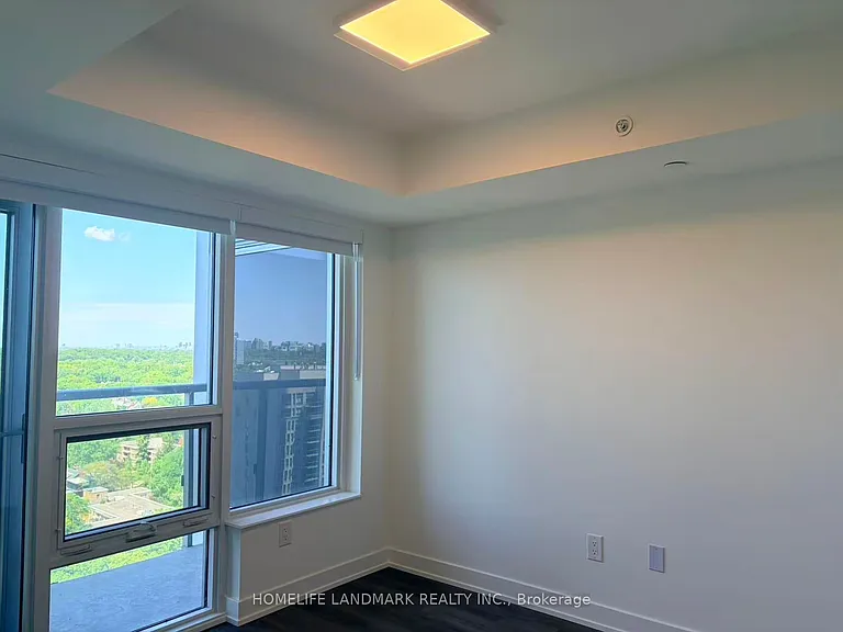 609 Sherbourne St #2106 — Photo 8