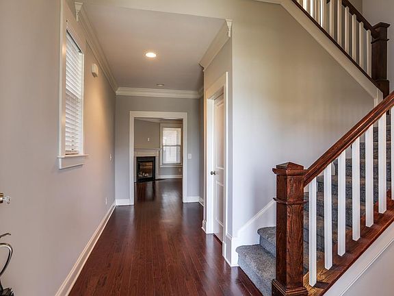 2nd image of 3504 Ashmore Dr