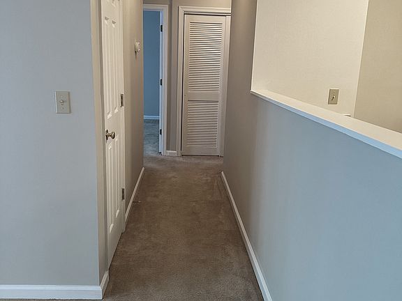 4th image of 155 Woodgate Ct #3D