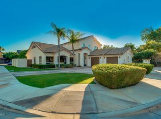 909 E Orangewood Ave, Phoenix, AZ 85020