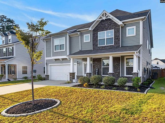 3rd image of 696 Bell Flower Ln