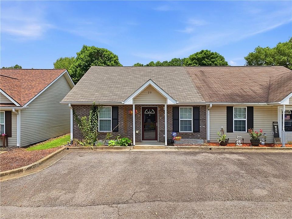 1st image of 30 Brittany Ct #20