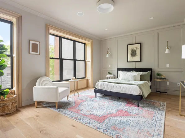 757 Putnam Avenue image 14 of 24