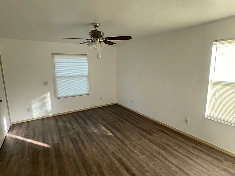3017 Lambath Rd — Photo 10
