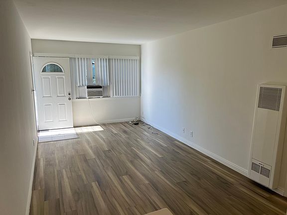 4th image of 668 S 2nd Ave