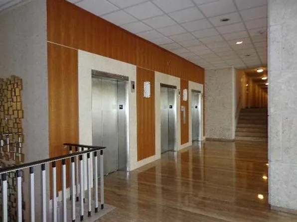 1980 S Ocean Dr, Hallandale Beach, FL 33009