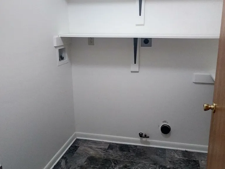 100 Sterling Hills Dr — Photo 50
