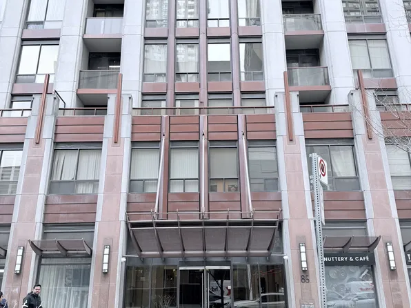 85 Bloor St E, Toronto, ON